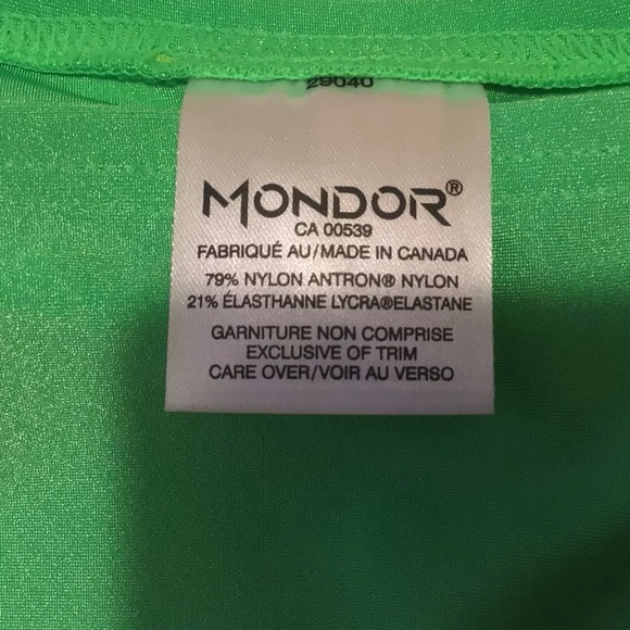 Mondor Figure Skating Box Skirt - Picture 4 of 5